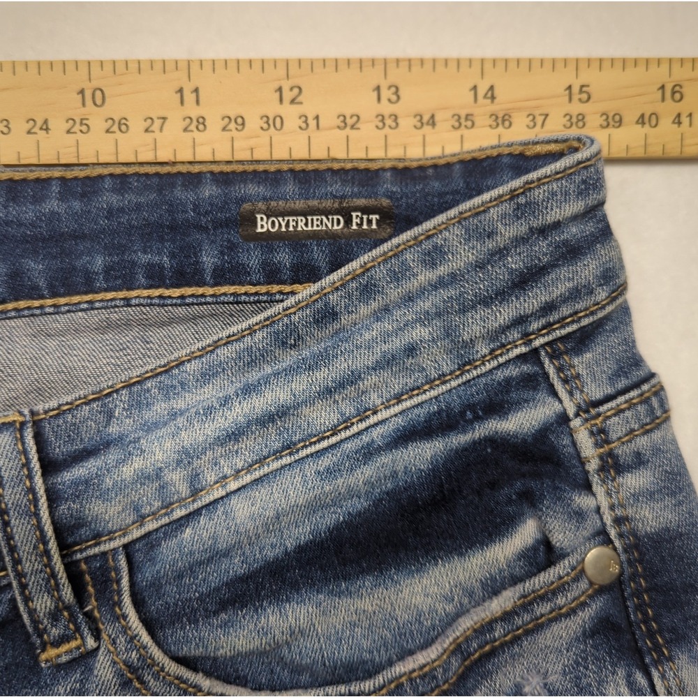Judy Blue Boyfriend Fit Distressed stretch Jeans Medium Wash Womens 9/29 - Picture 6 of 9